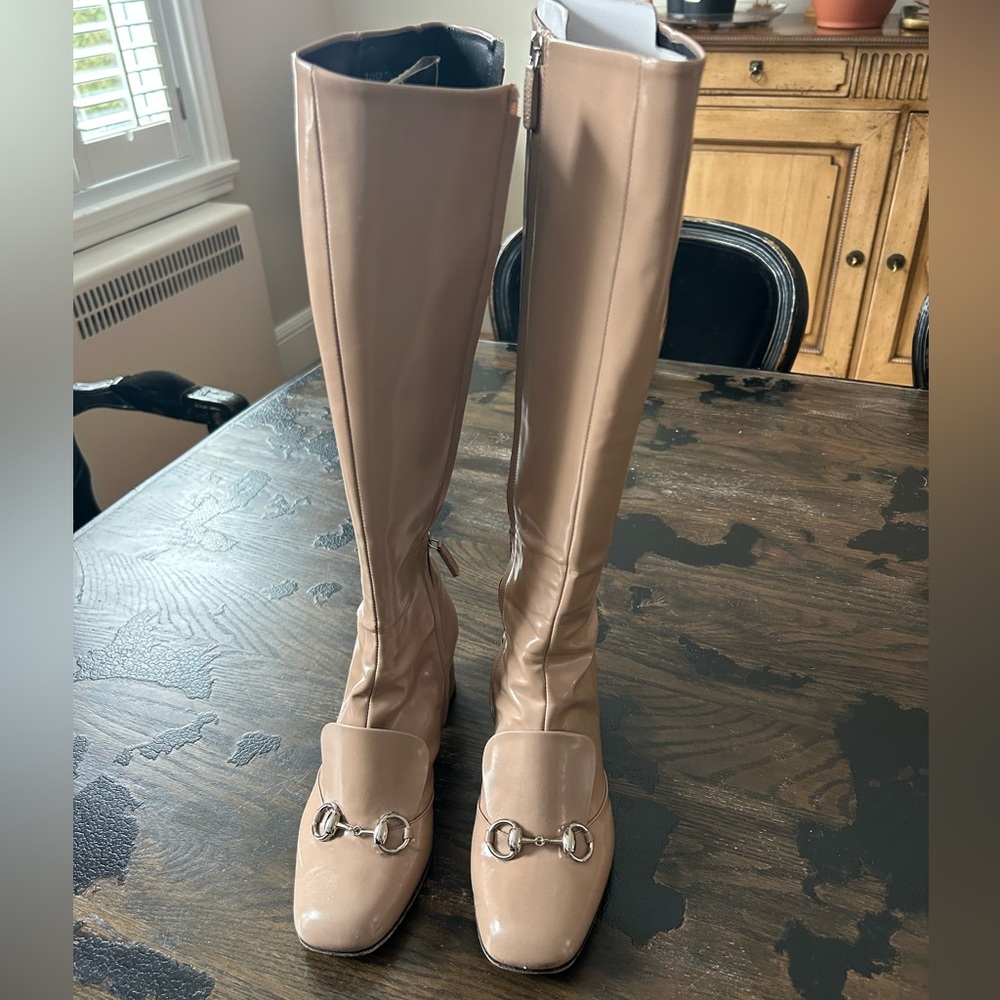 GUCCI Horsebit Knee Hight Boots Beige Patent Leather